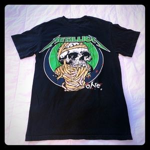 Metallica shirt